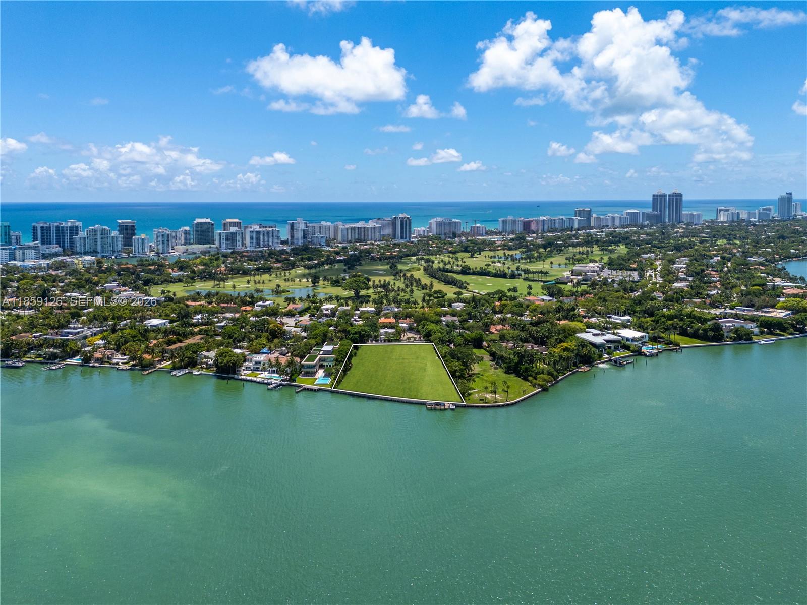 LA GORCE GOLF SUB - Residential