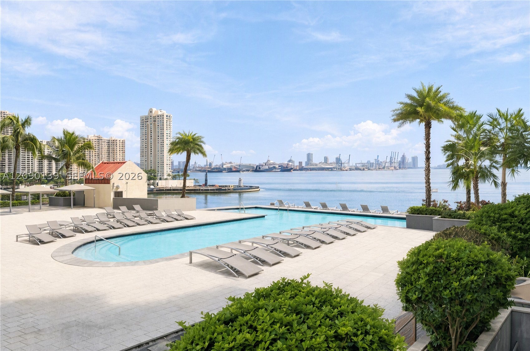 1155 Brickell Bay Dr 704