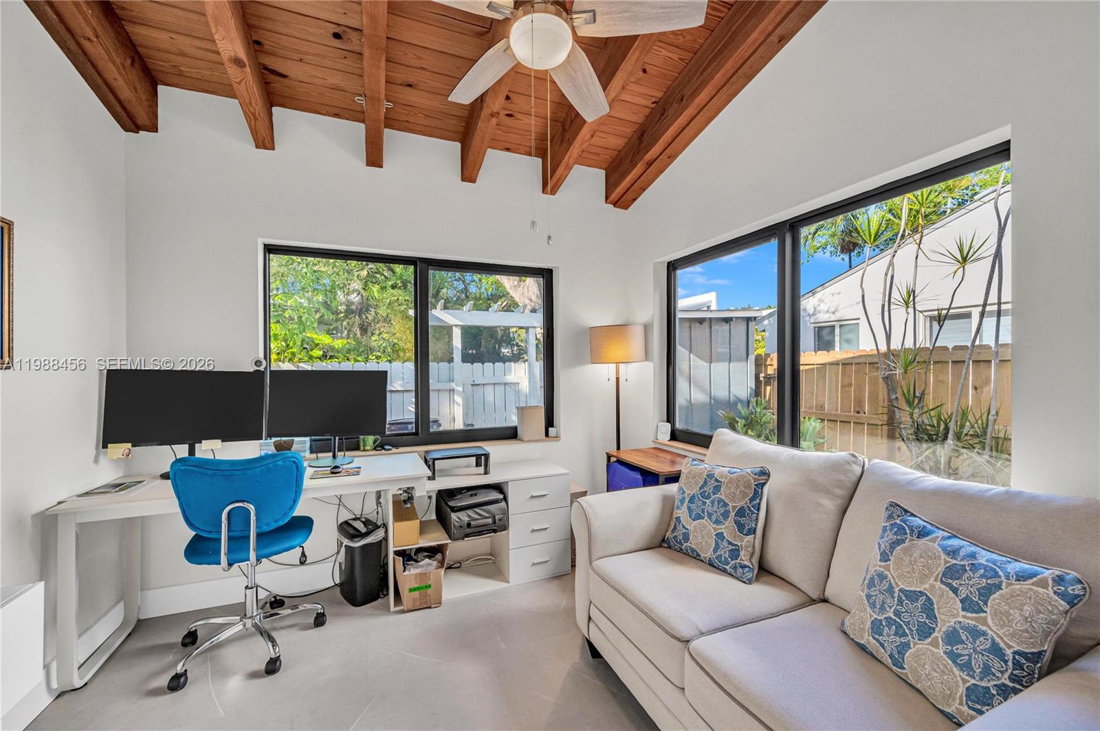 LAKERIDGE SEC 1 - Residential Lease