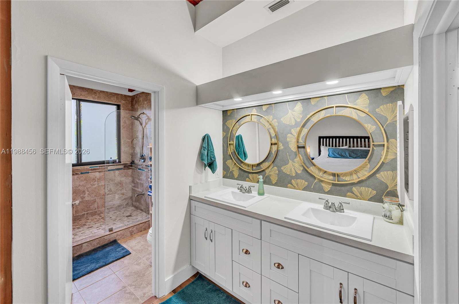 LAKERIDGE SEC 1 - Residential Lease