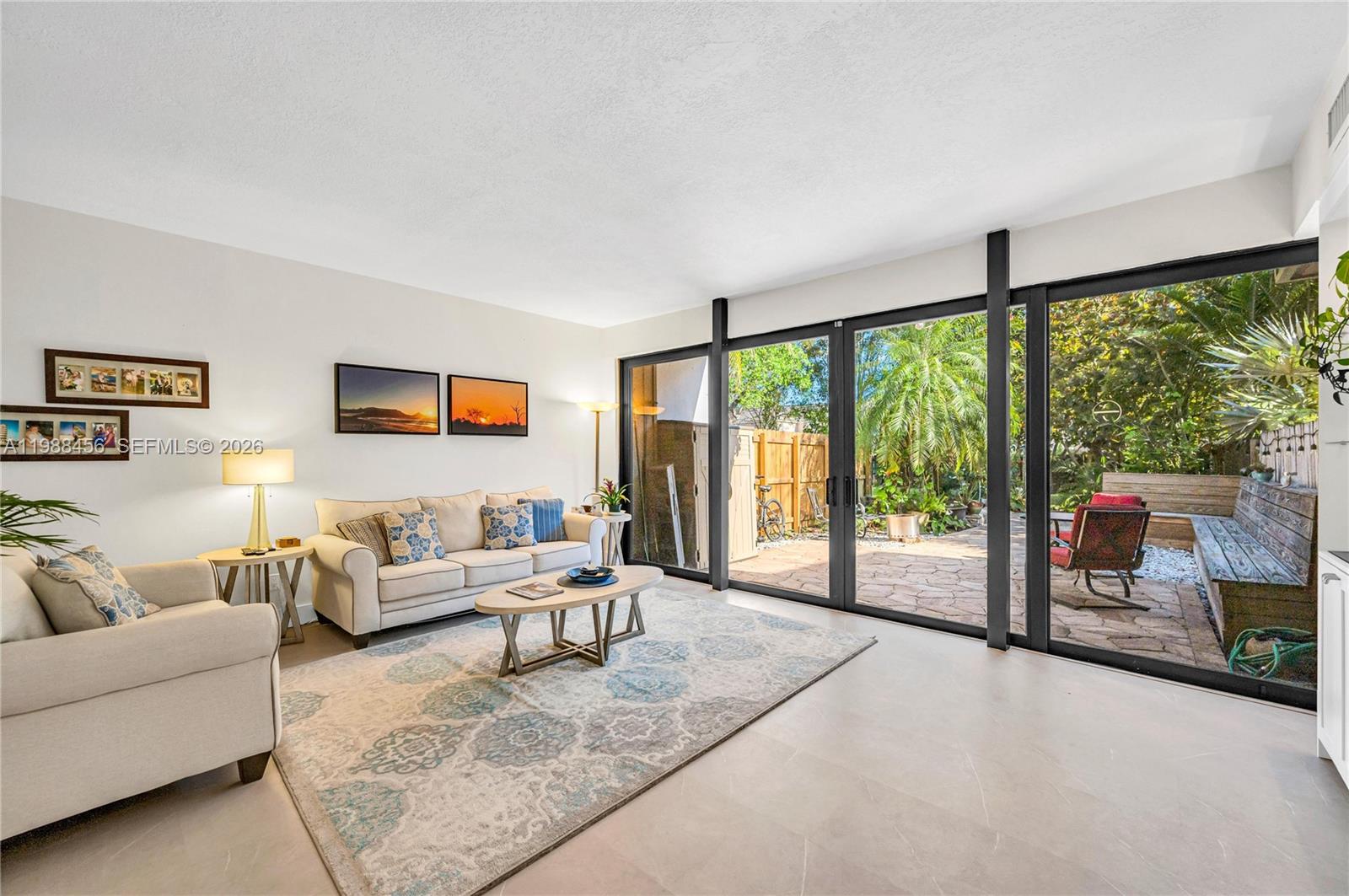 LAKERIDGE SEC 1 - Residential Lease