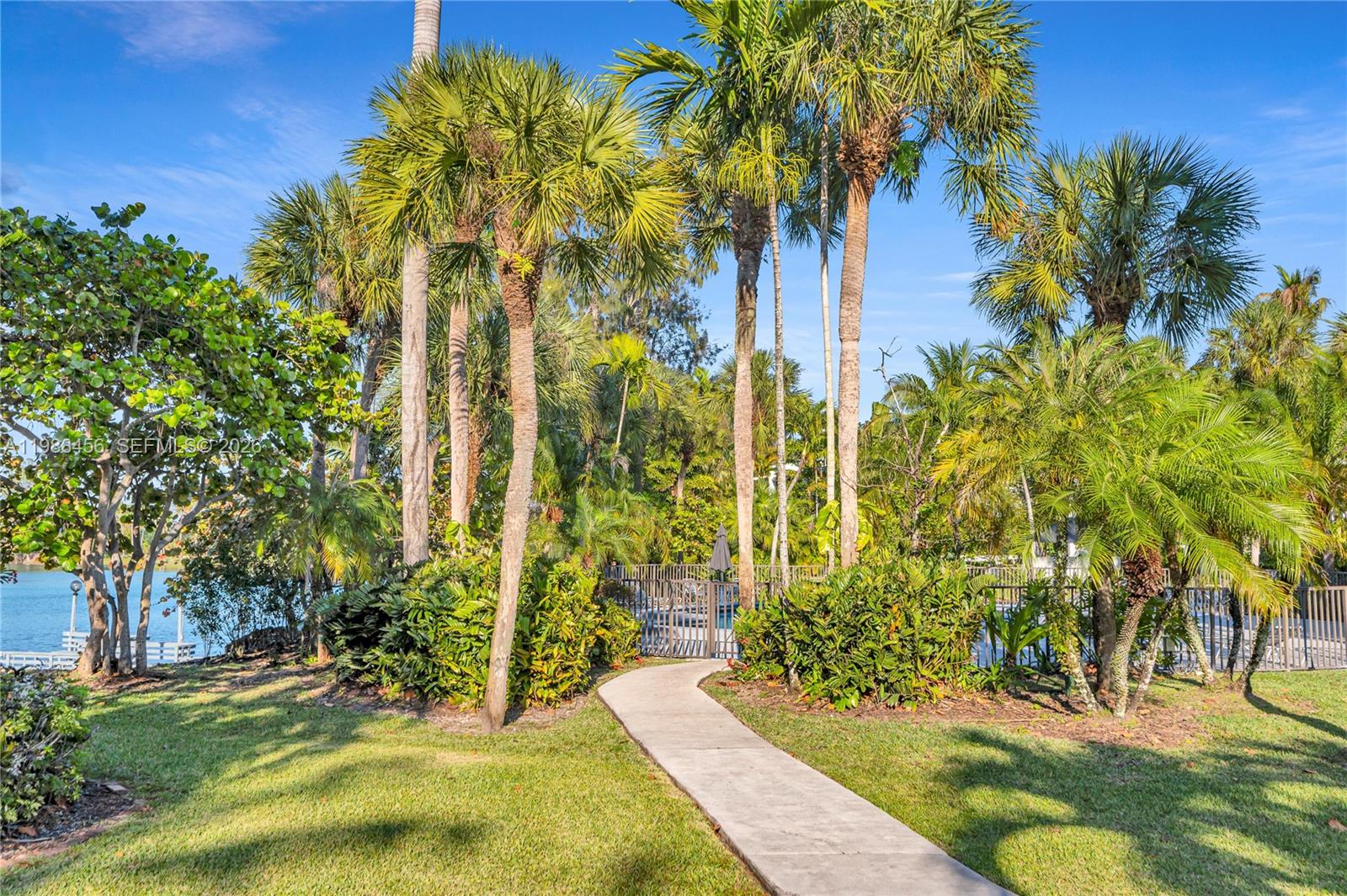 LAKERIDGE SEC 1 - Residential Lease