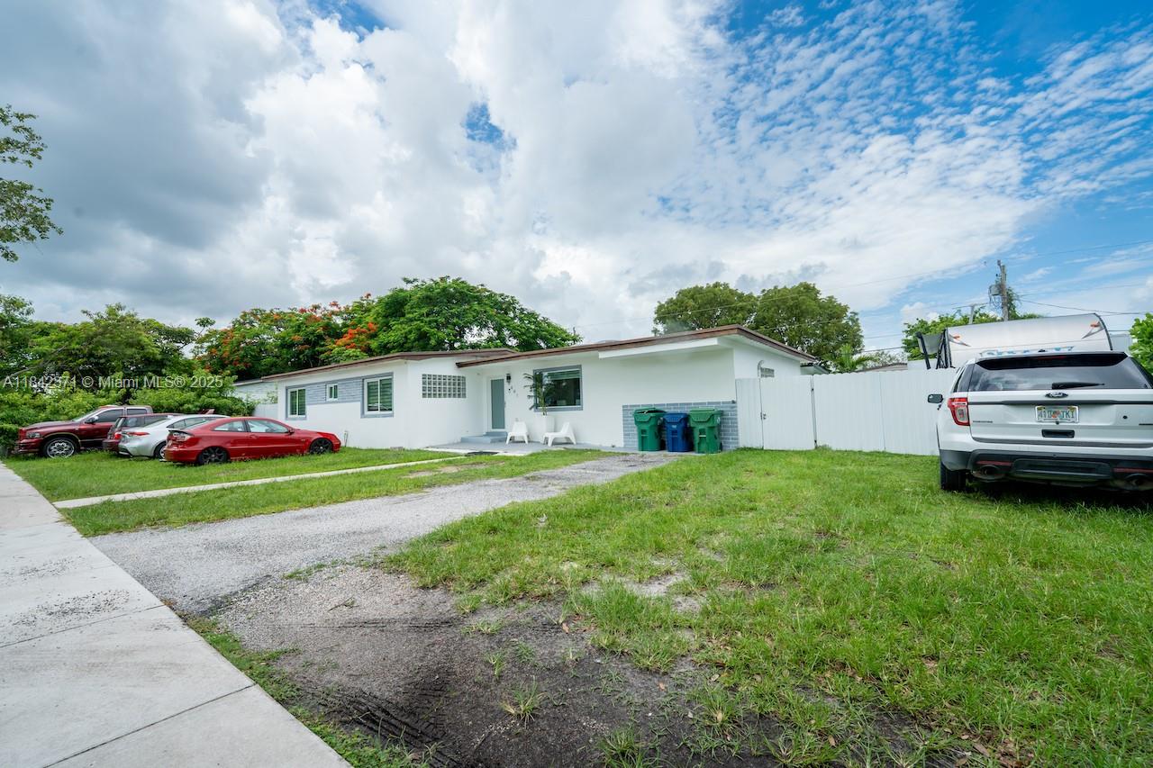 9441 Caribbean Blvd