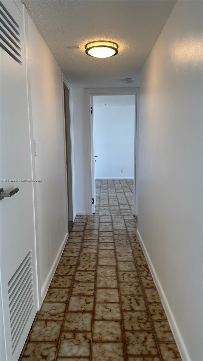 IMPERIAL TOWERS CONDO - Residential Lease