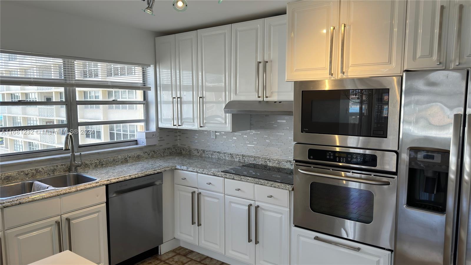 IMPERIAL TOWERS CONDO - Residential Lease