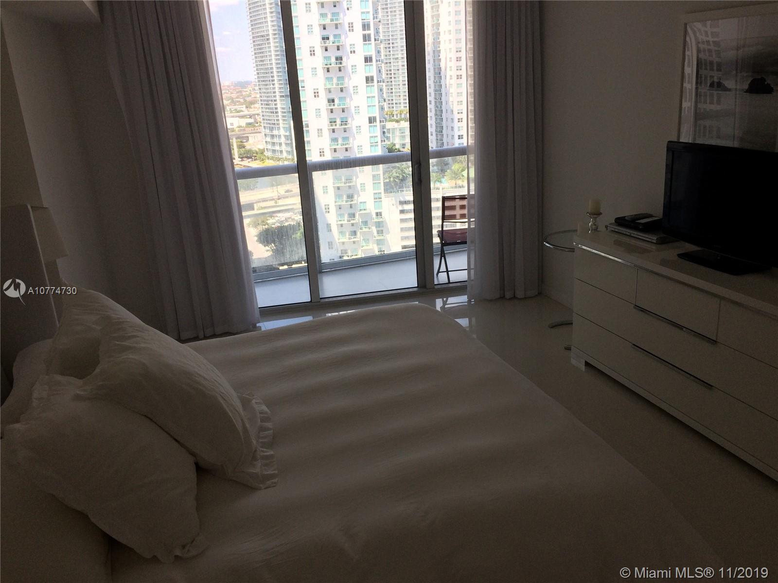 ICON BRICKELL CONDO NO 3 - Residential