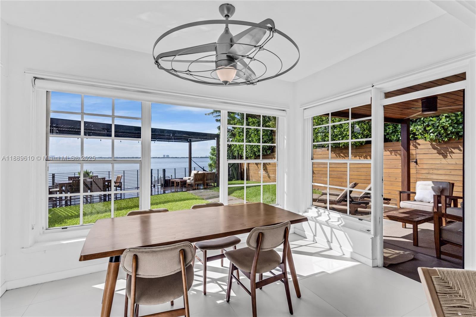 BELLE ISLE VILLAS - Residential