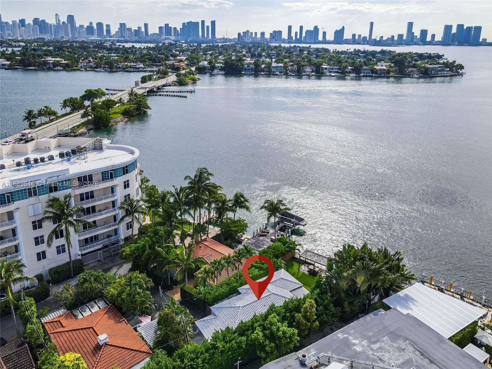 BELLE ISLE VILLAS - Residential