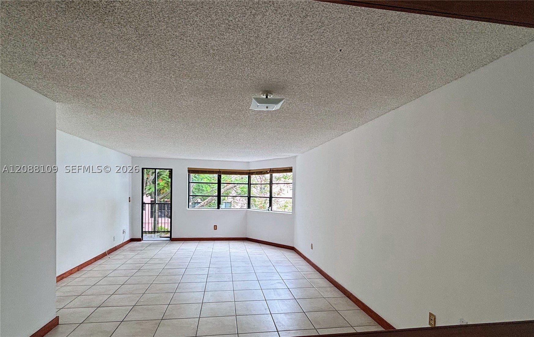 20860 San Simeon Way 303-6