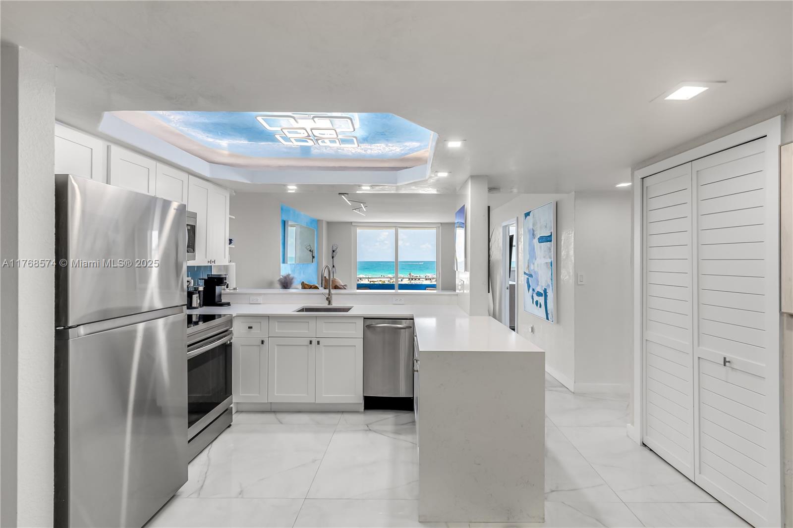 ROYAL ATLANTIC CONDO - Residential