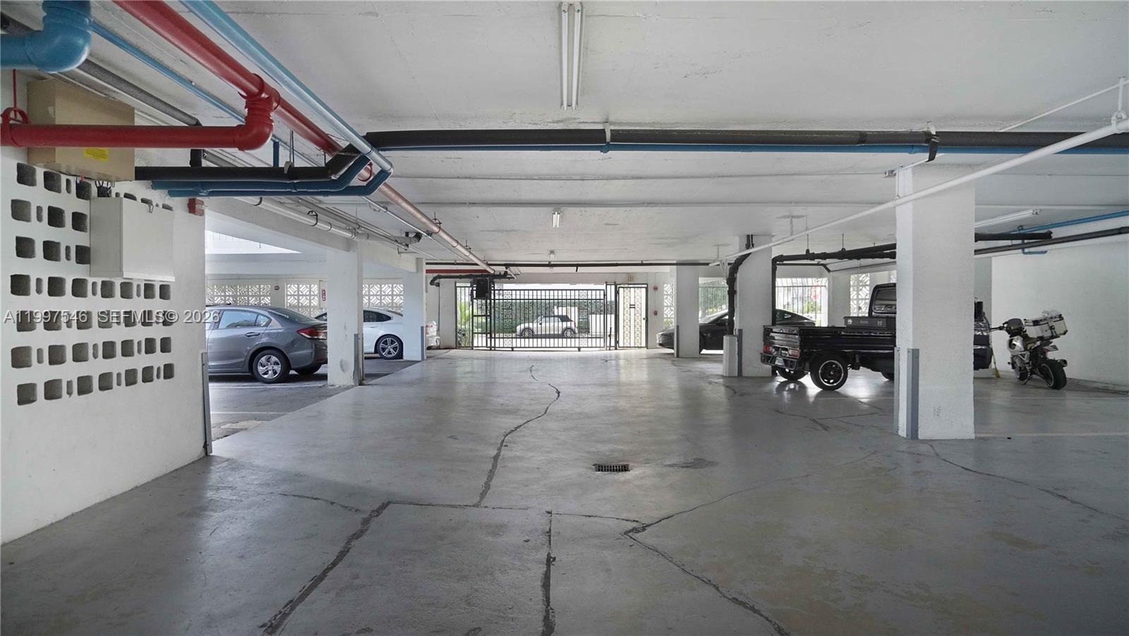 GOLDEN HOUSE CONDO - Residential Lease