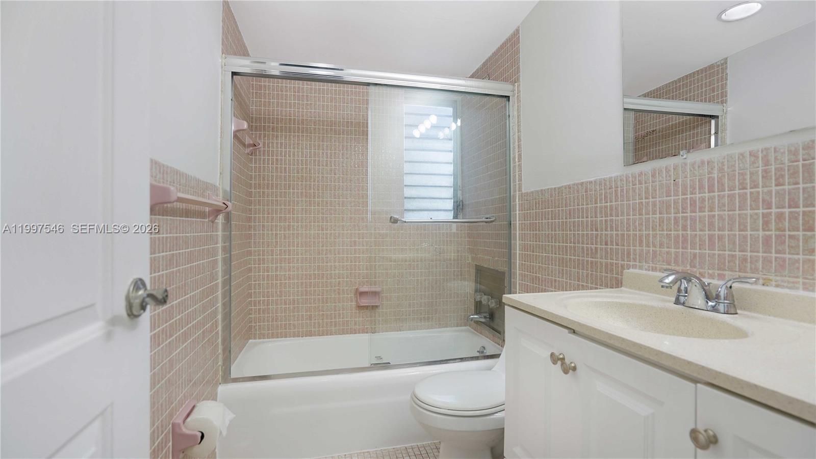 GOLDEN HOUSE CONDO - Residential Lease