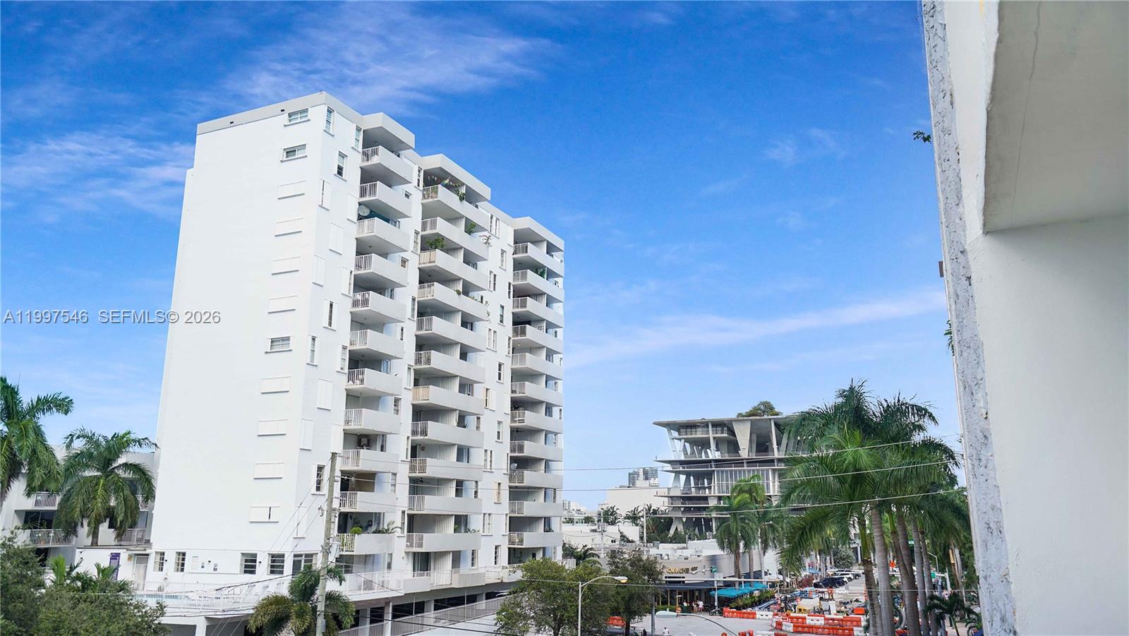 GOLDEN HOUSE CONDO - Residential Lease