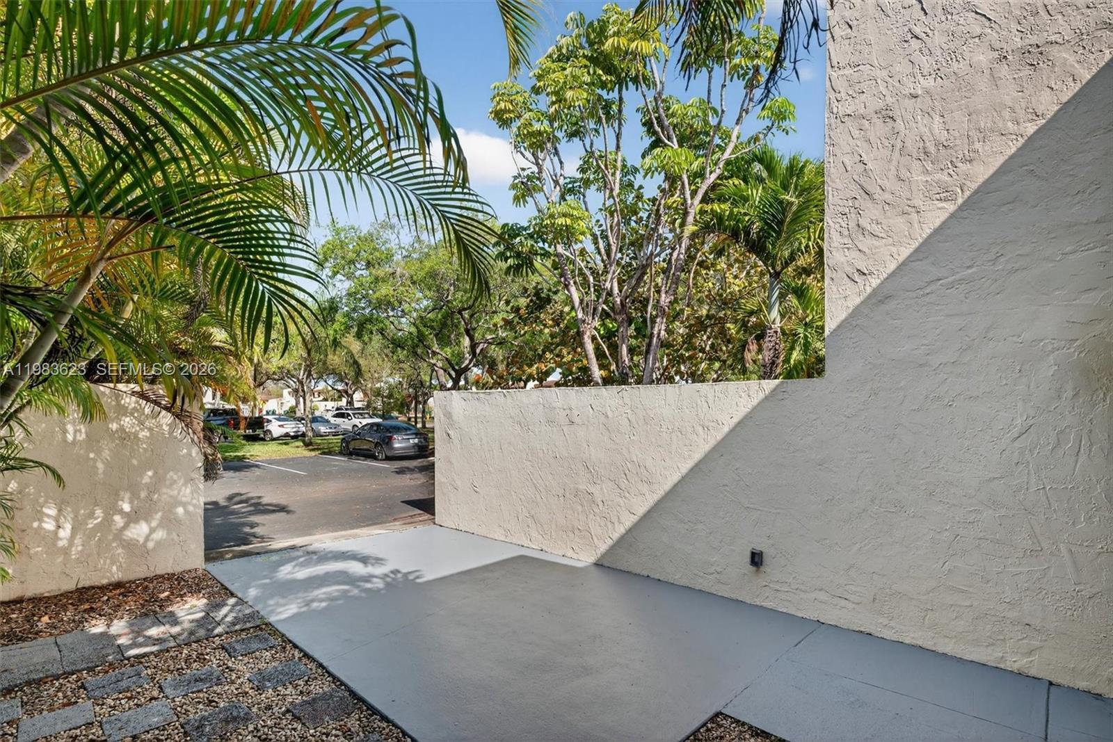 SUNSET PARK LAKE VILLAS S - Residential