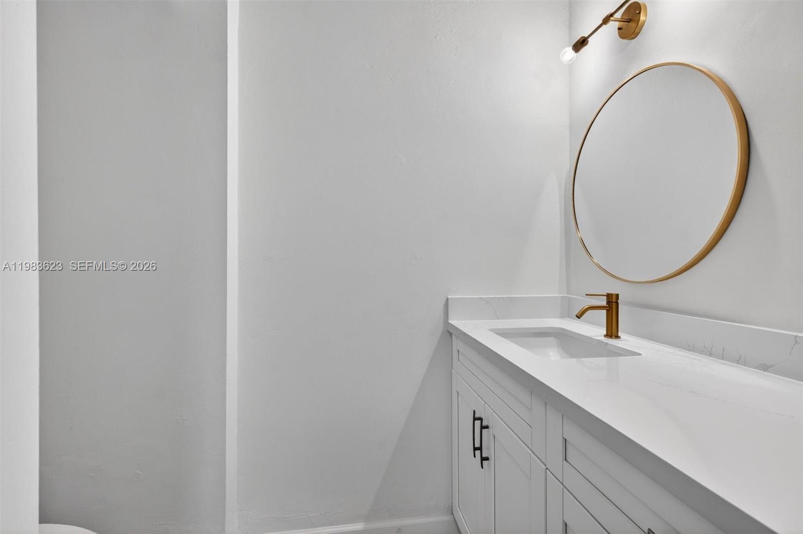 SUNSET PARK LAKE VILLAS S - Residential