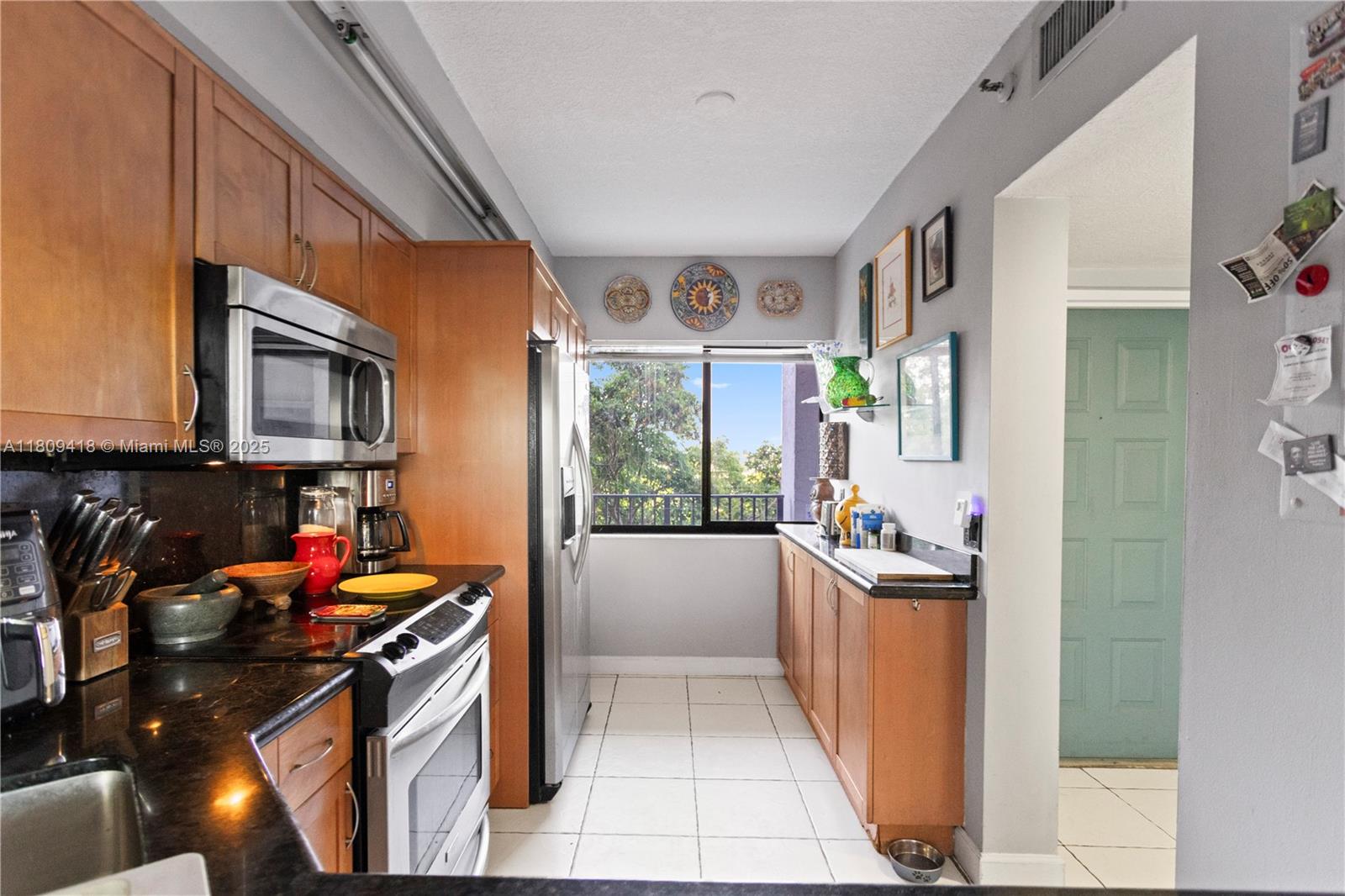 2300 NE 33rd Ave 401