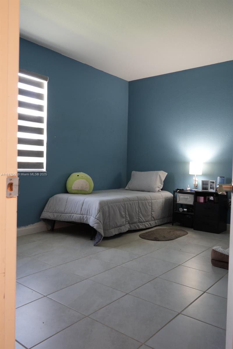 PINE ISLE - Residential