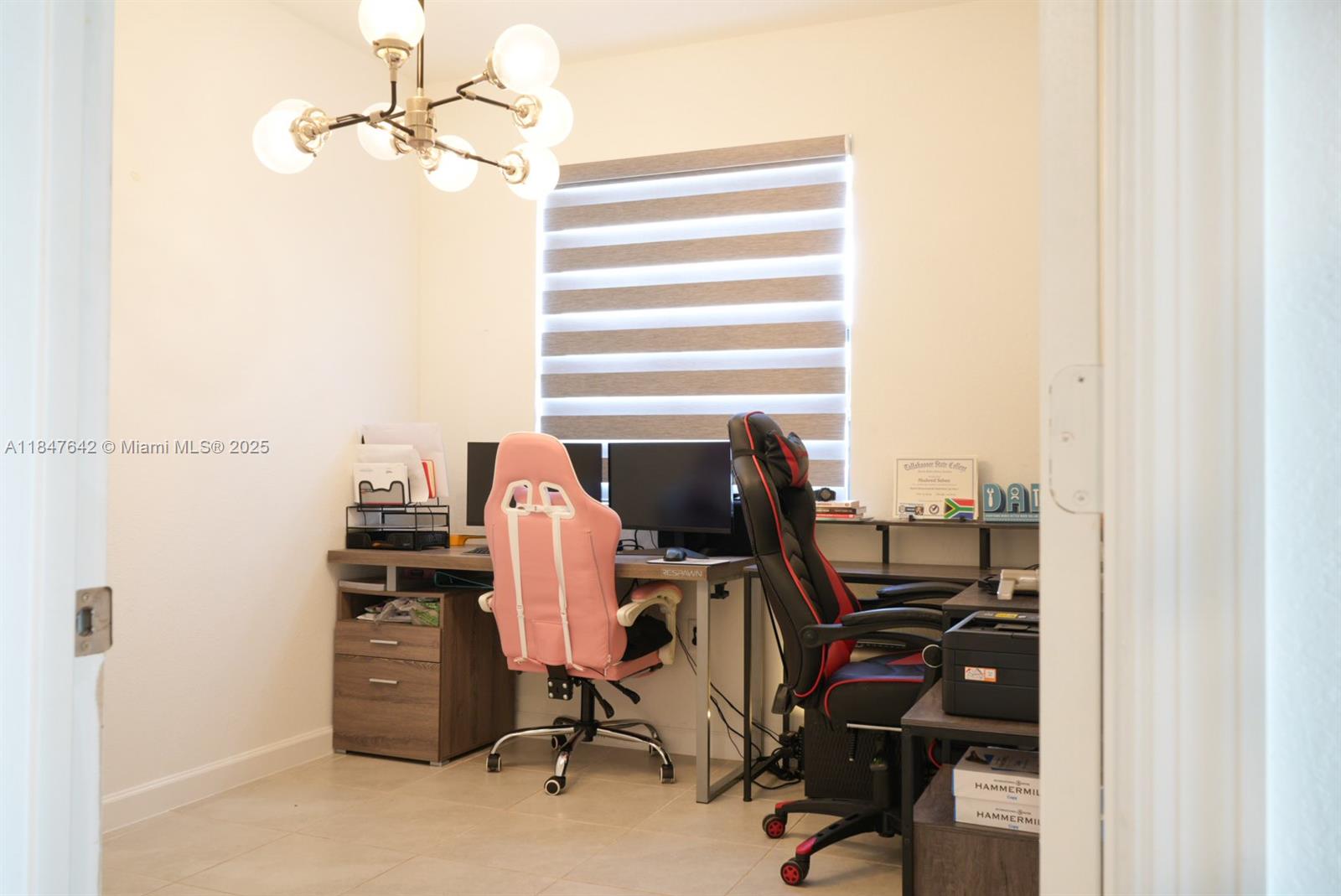 PINE ISLE - Residential