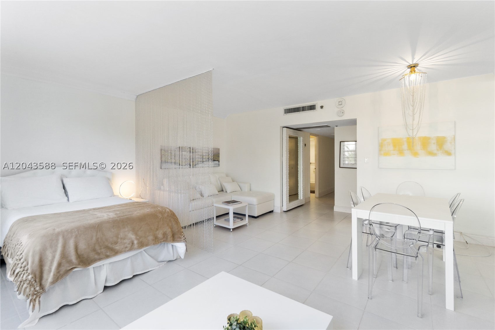 100 Lincoln Rd 306