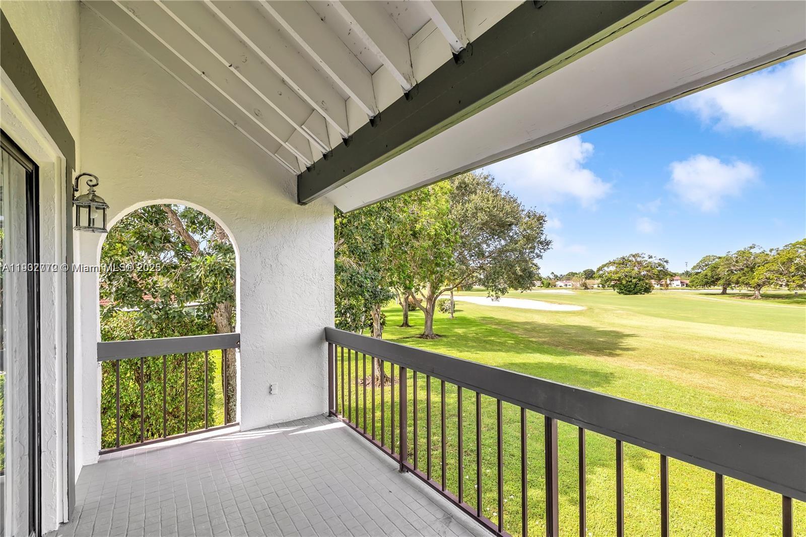 TOWNHOUSE VILLAGE AT BONAV - Residential Lease