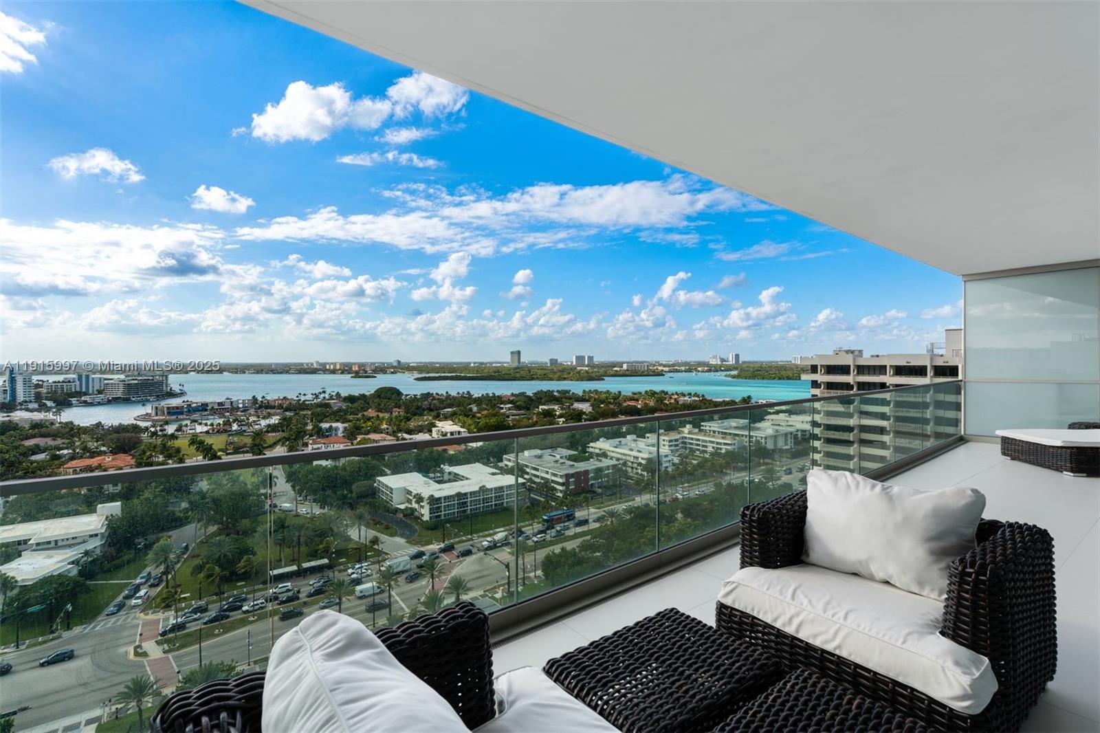 OCEANA BAL HARBOUR CONDO - Residential