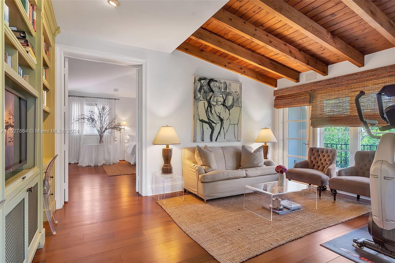 BISCAYNE KEY ESTATES - Residential