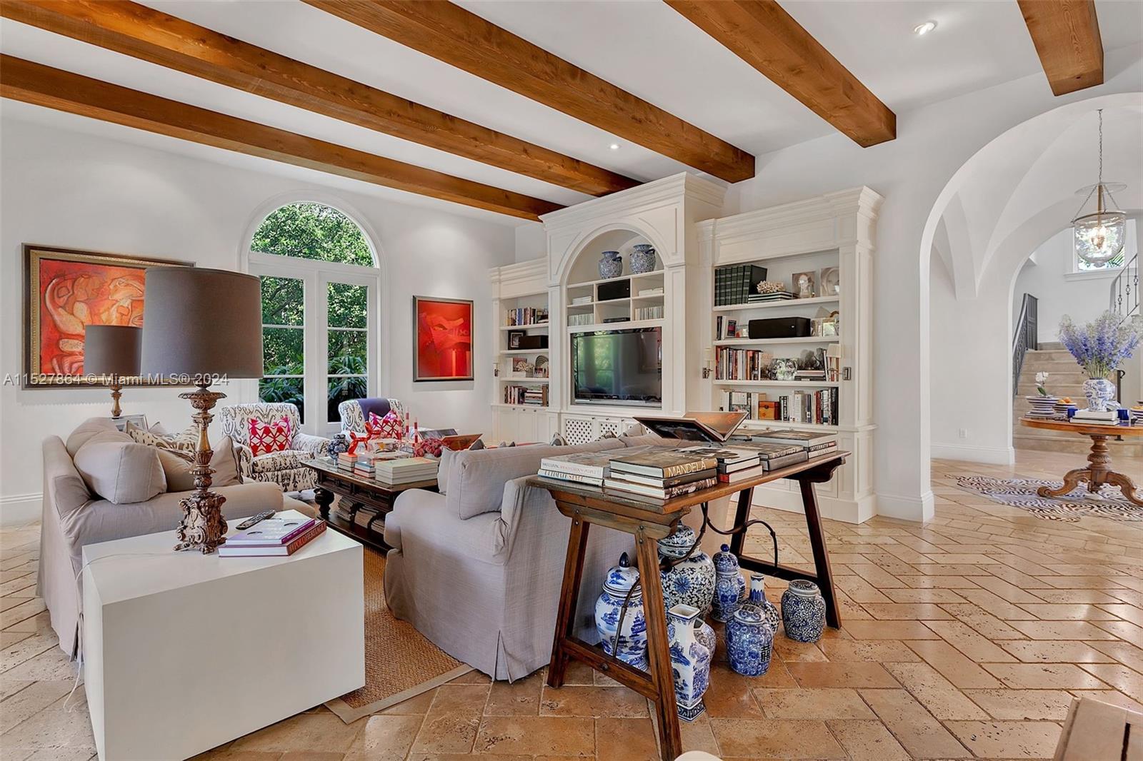 BISCAYNE KEY ESTATES - Residential