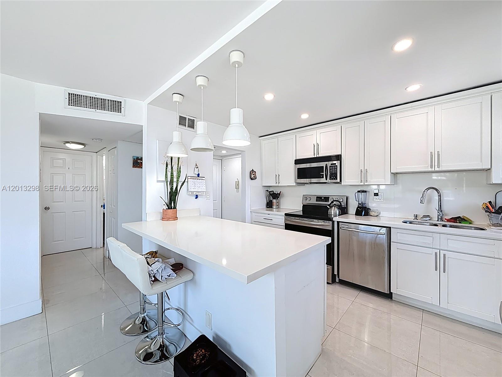 WATERGATE CONDOMINIUM NO - Residential