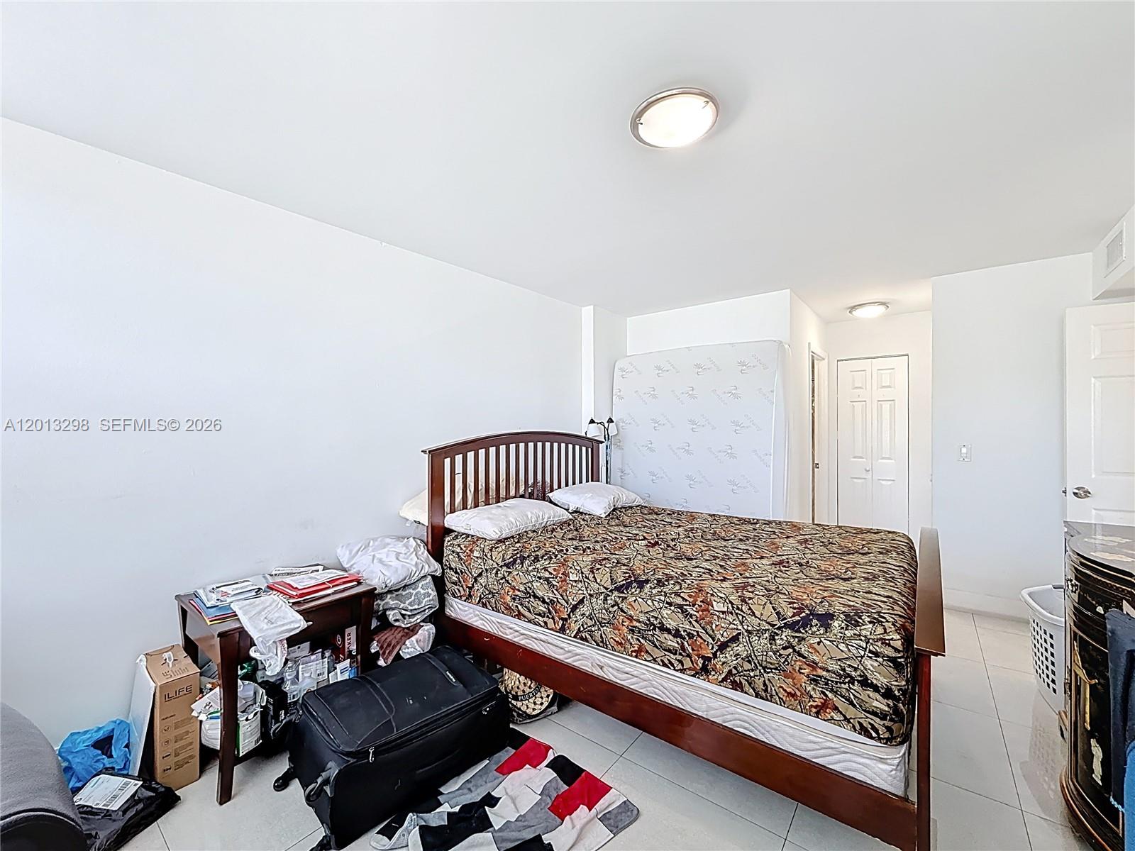 WATERGATE CONDOMINIUM NO - Residential