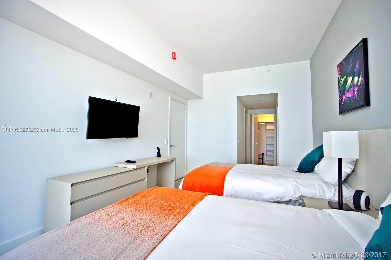 4111 SOUTH OCEAN DRIVE CO - Residential