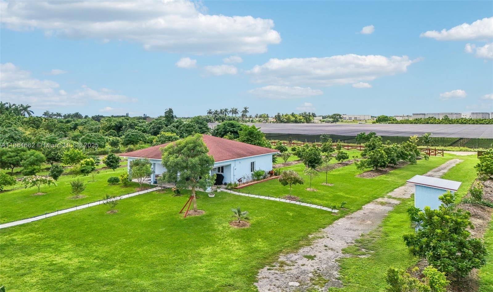 Coconut Palm Estate Un B - Residential