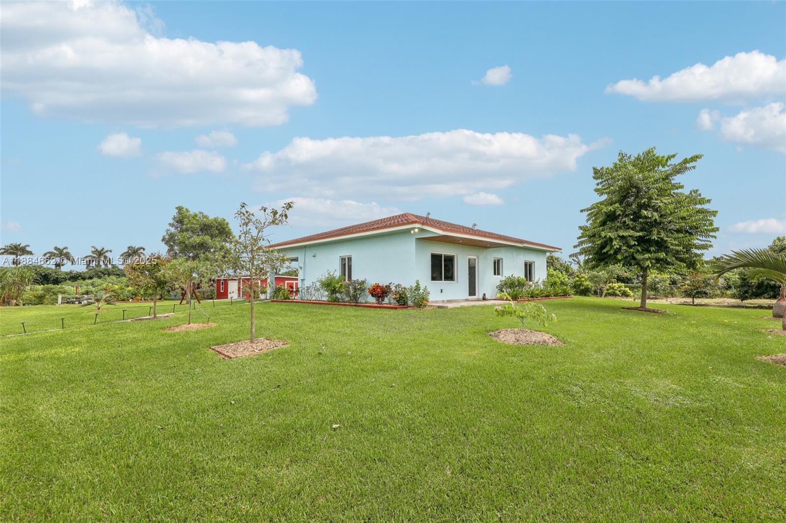 Coconut Palm Estate Un B - Residential