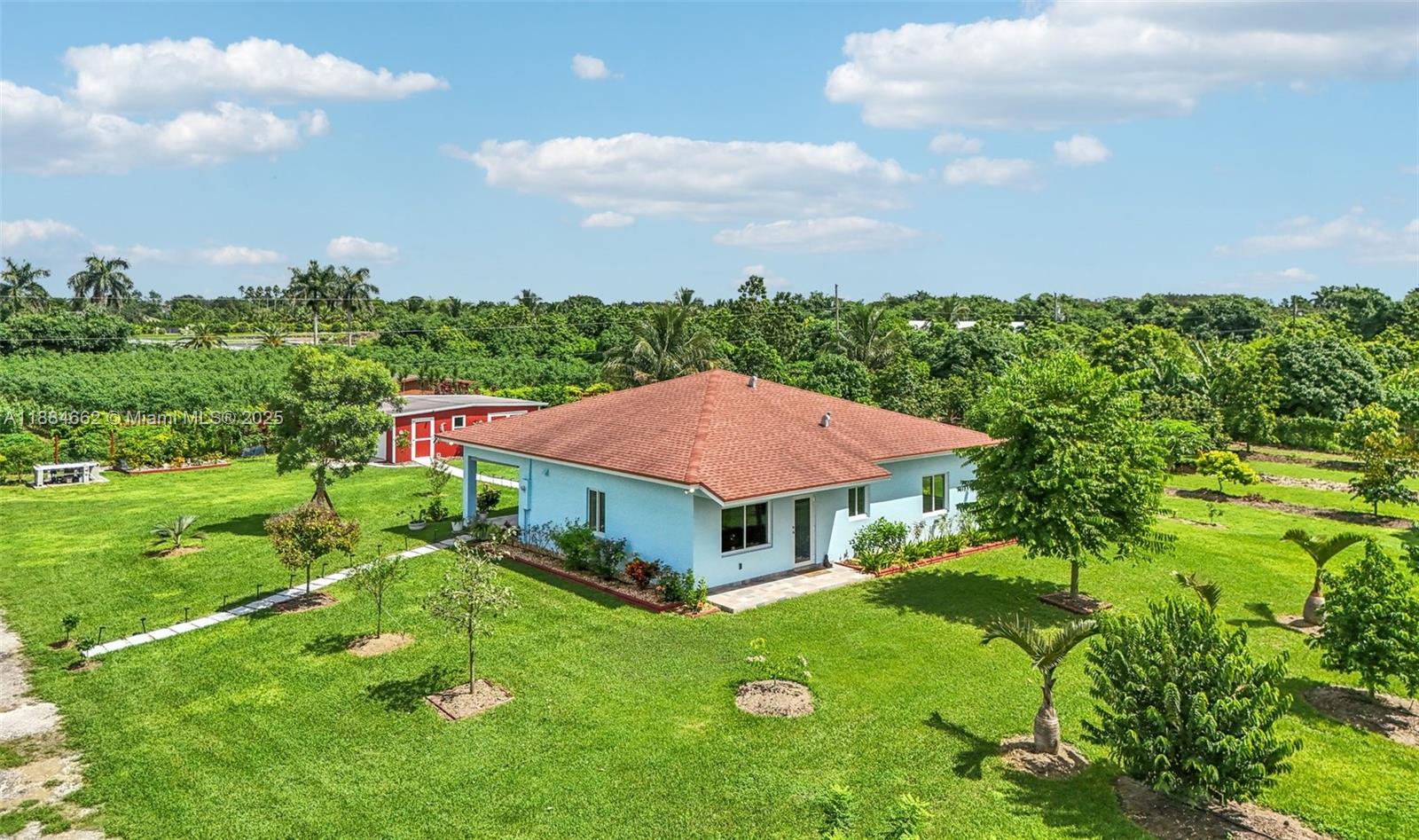 Coconut Palm Estate Un B - Residential