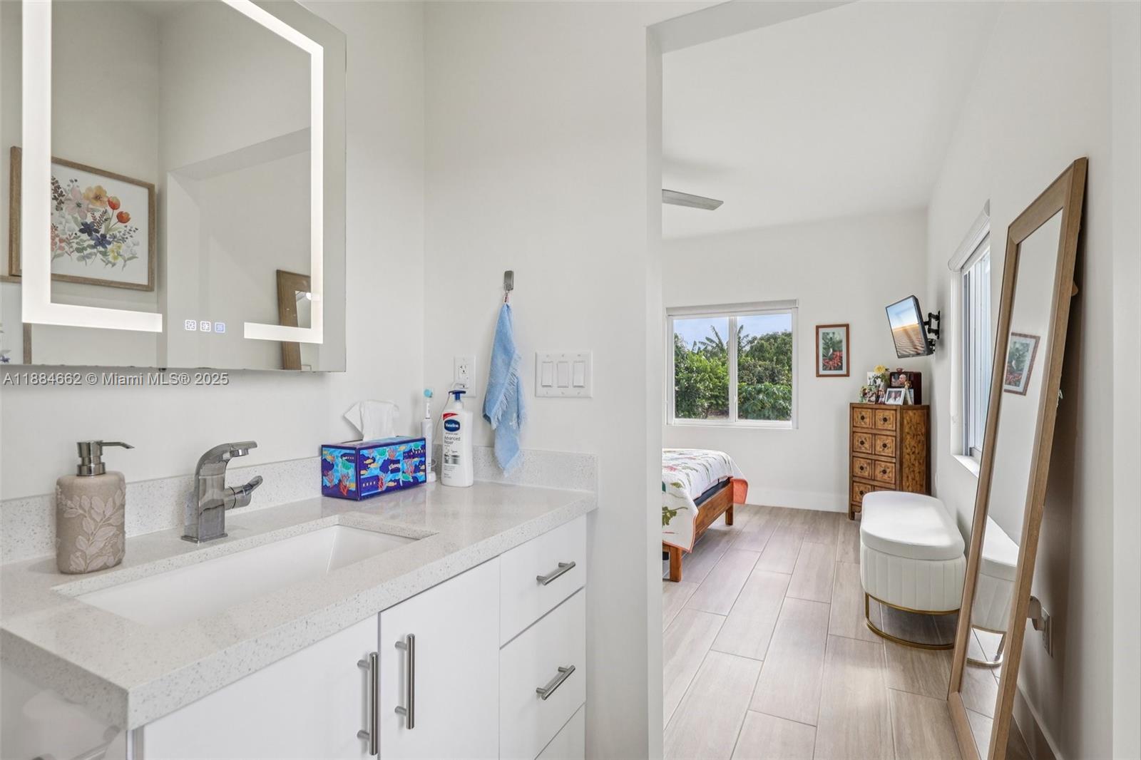 Coconut Palm Estate Un B - Residential