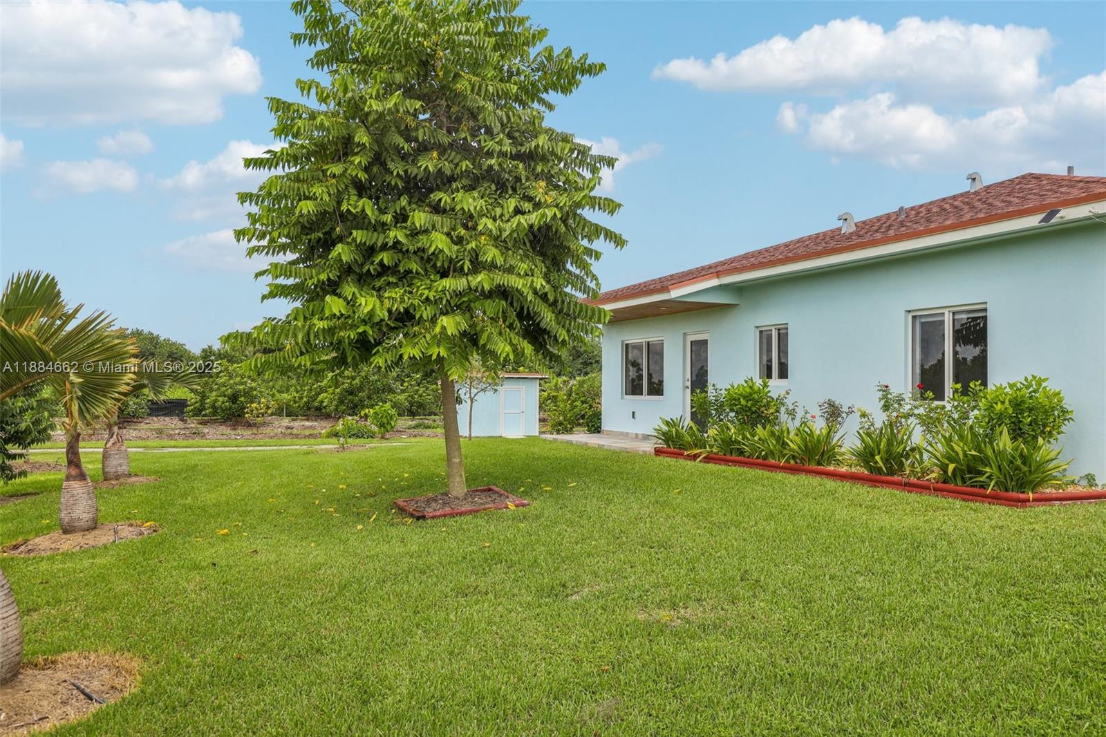 Coconut Palm Estate Un B - Residential
