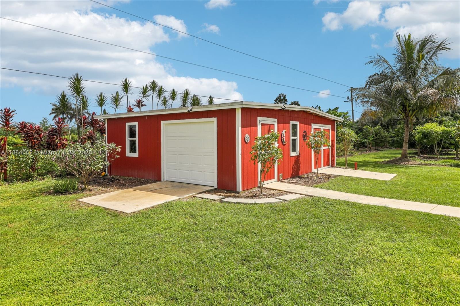 Coconut Palm Estate Un B - Residential