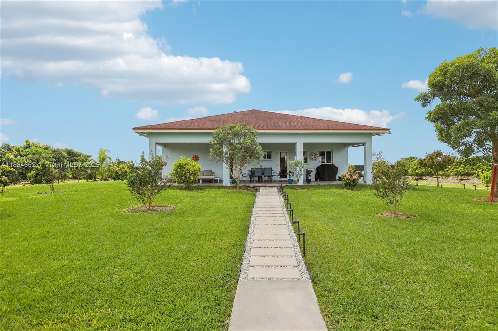 Coconut Palm Estate Un B - Residential