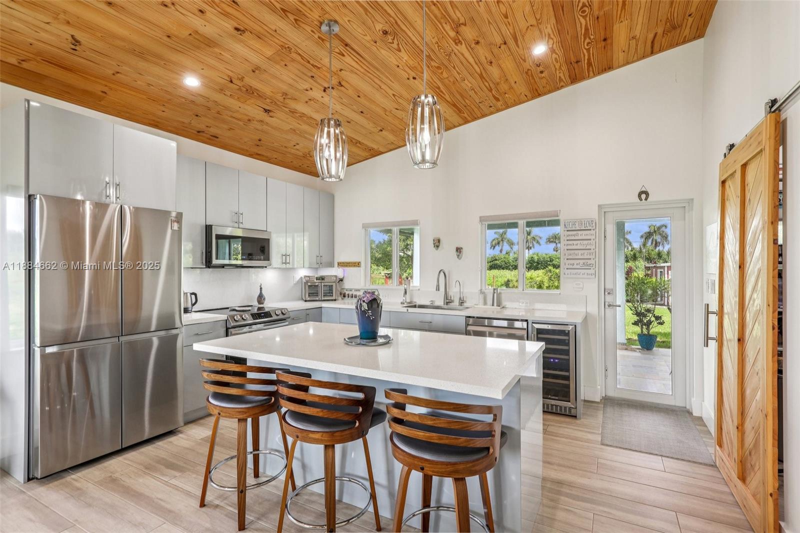 Coconut Palm Estate Un B - Residential