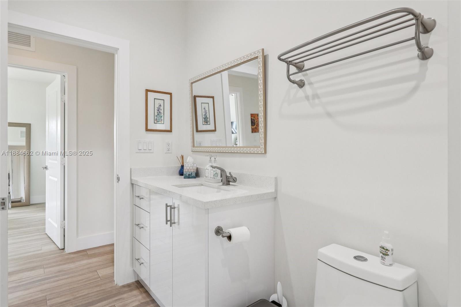 Coconut Palm Estate Un B - Residential