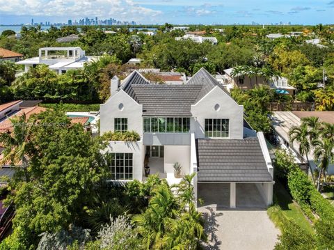 261 Greenwood Dr Key Biscayne FL 33149