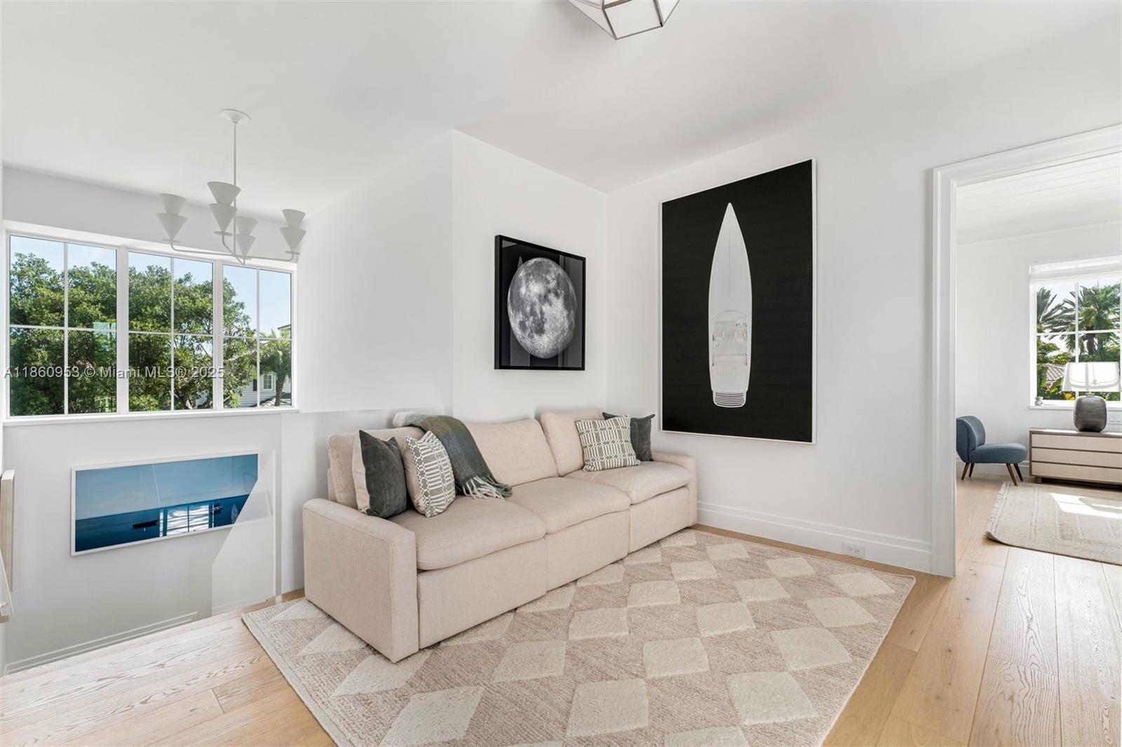 TROPICAL ISLE HOMES SUB 4 - Residential