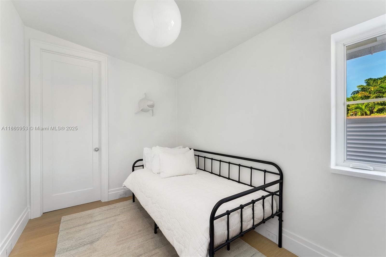 TROPICAL ISLE HOMES SUB 4 - Residential