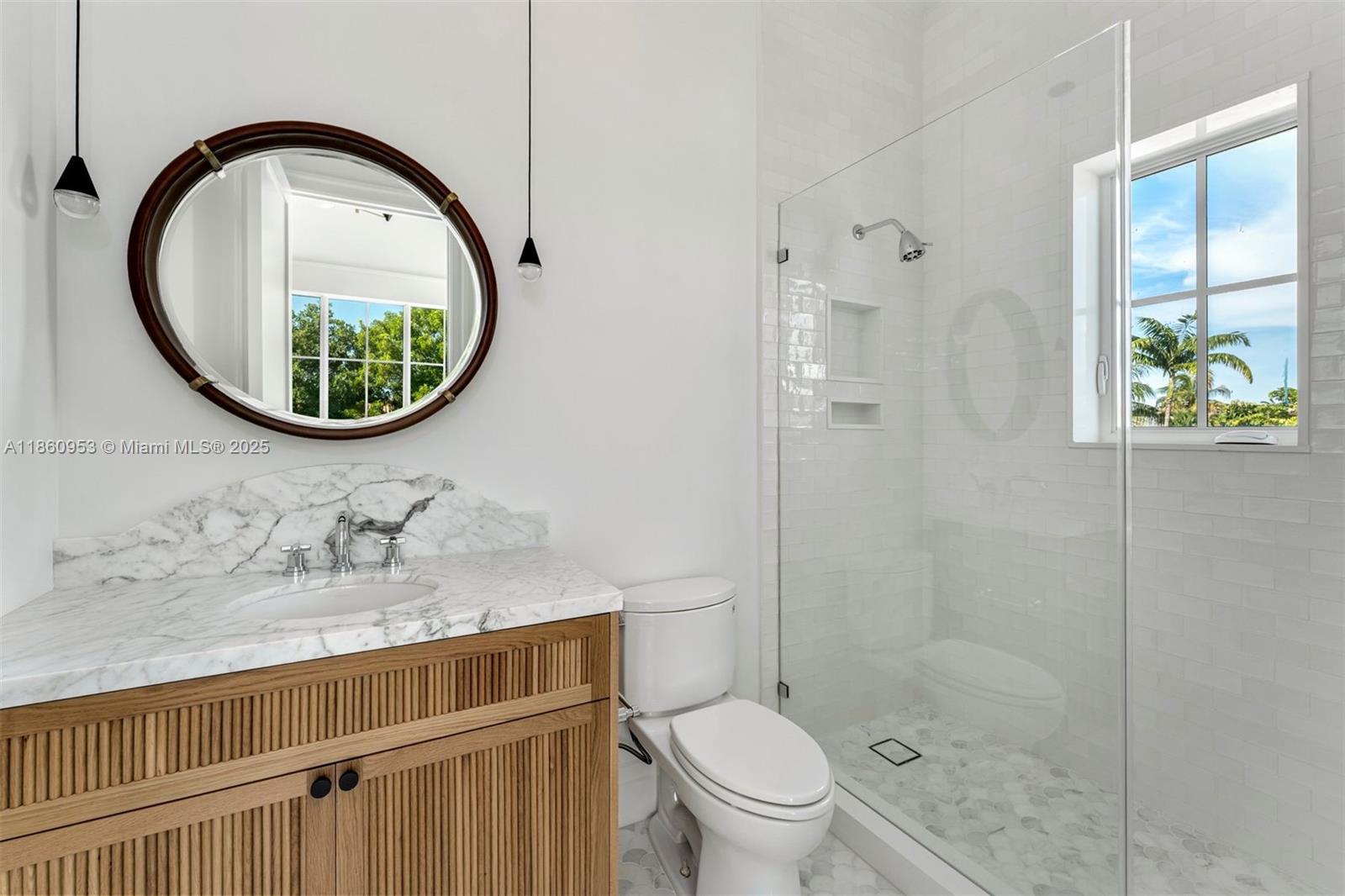 TROPICAL ISLE HOMES SUB 4 - Residential