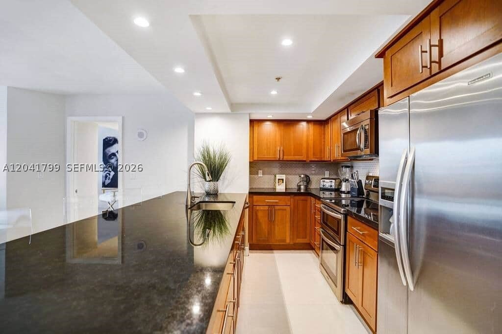 1717 N Bayshore Dr A-2056