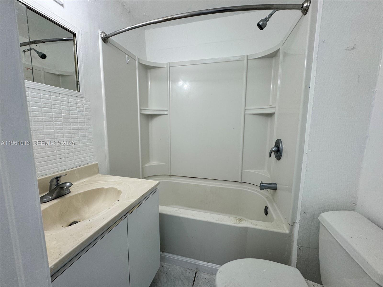 SILVER BLUFF HOMESITES - Residential Income