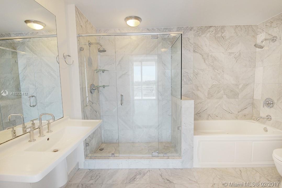 REGATTA AT INDIAN CREEK C - Residential Lease