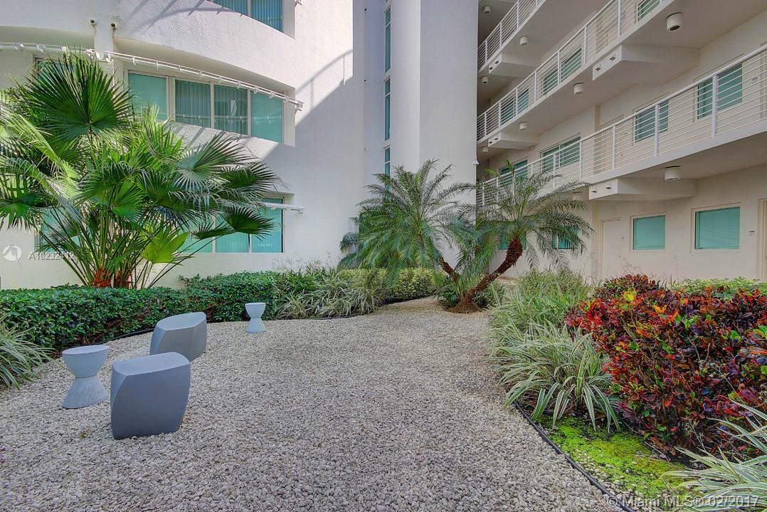 REGATTA AT INDIAN CREEK C - Residential Lease