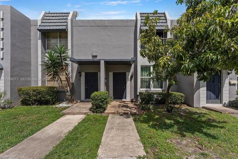 314 NE 16C Miami FL 33161