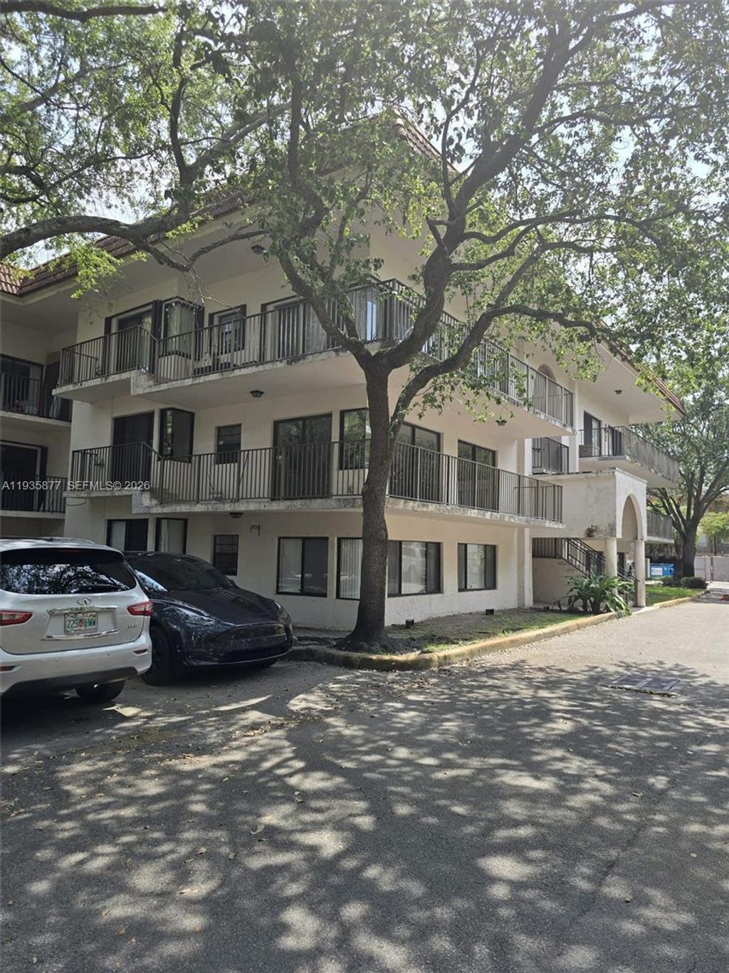 Photo of 4705 SW 62nd Ave #201, Davie, FL 33314 (MLS # A11935877)