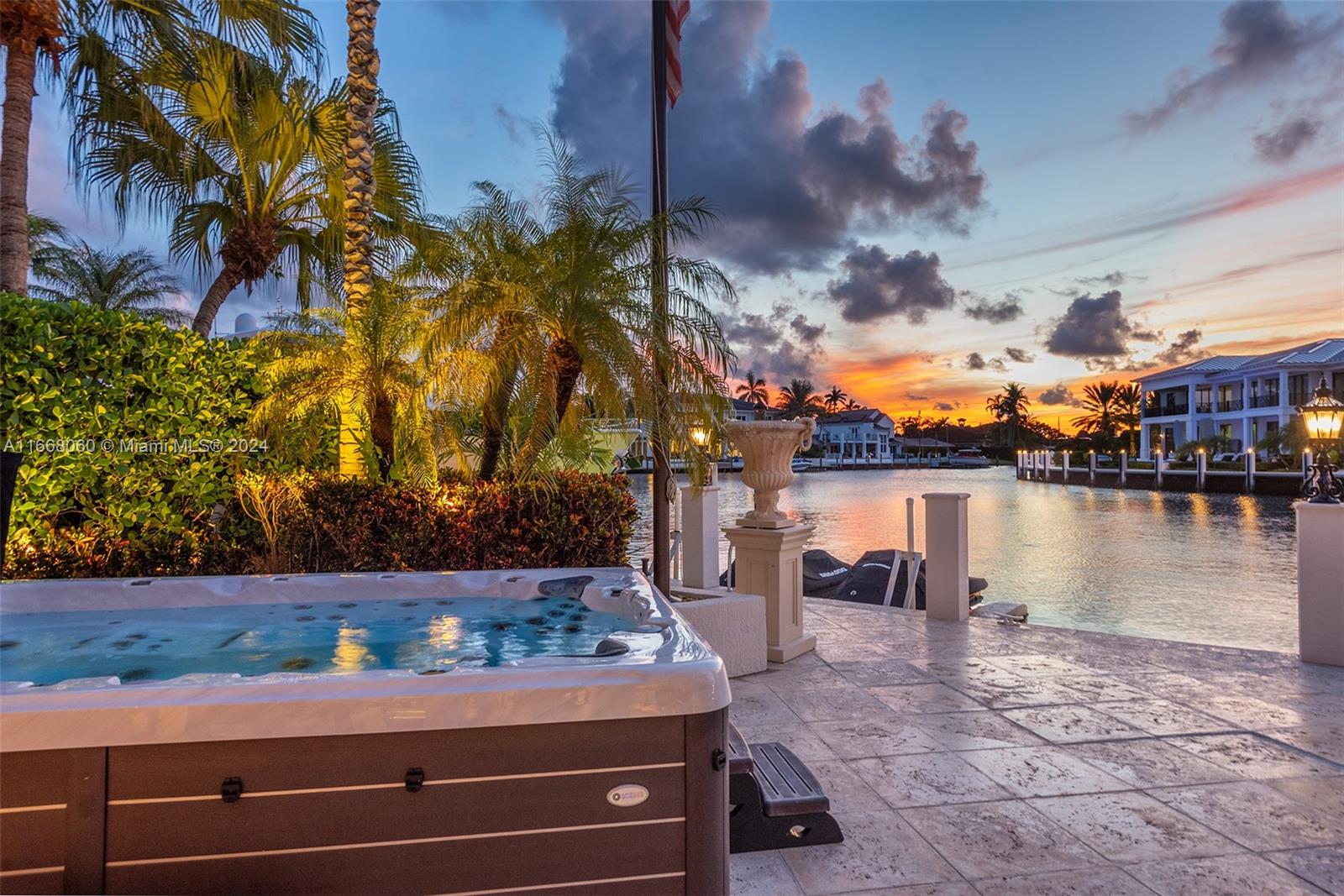 LIGHTHOUSE POINT 6TH SEC - Residential